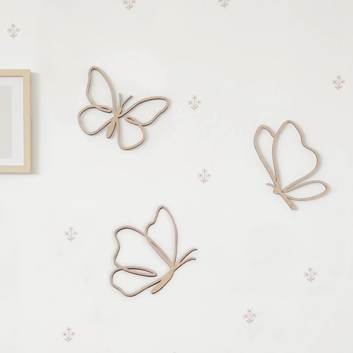 Baby Nursery Letters - Holzschmetterlinge-Schild, Holz-Wanddekoration, Schmetterlinge-Holzdekor, Kinderzimmer, Kinder-Wandkunst, Kinderzimmer-Dekoration